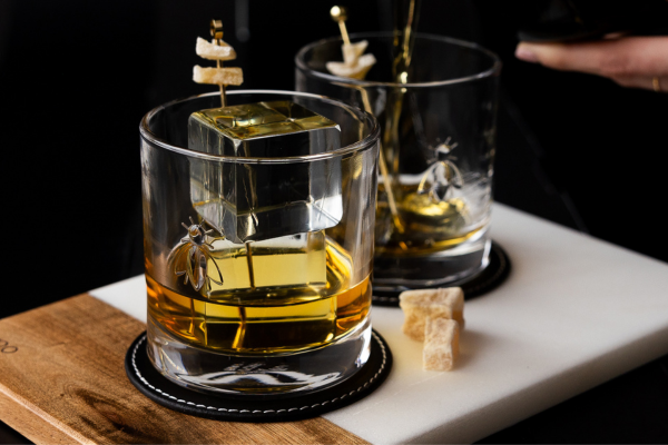 La Rochere's Bee Whisky Glass Takes Flight with the Honeycomb Old Fashioned